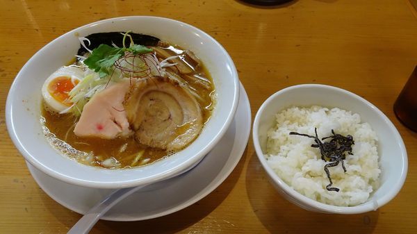 「味噌そば（880円）＋ライス（120円）」@新橋 纏 京王高幡SC店の写真