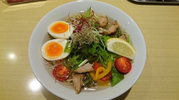 「冷やし塩らーめん」@函館塩ラーメン 五稜郭の写真