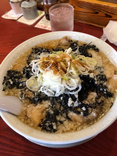 「チャーシューめん大、大脂、黒バラ」@らーめん処 潤 宮内店の写真