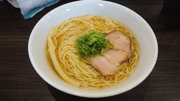「塩ラーメン 680円」@かしわぎの写真