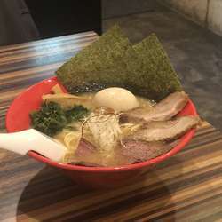 牛ラーメン