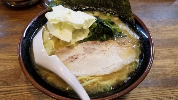 「いつもの豚骨醤油いつものお値段」@らあめん 寸八 総本店の写真