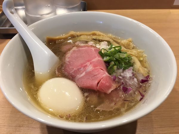 「味玉らぁ麺」@らぁ麺 鳳仙花の写真