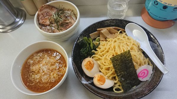 「和だし味噌つけめん 700円 + チャーシュー丼 250円」@ラーメン・ぶーけの写真