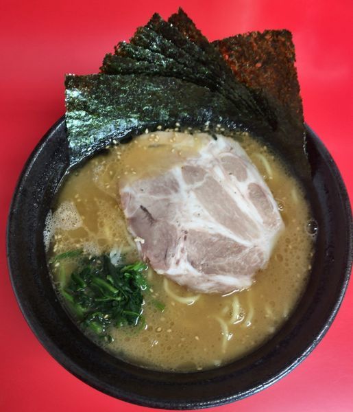 「ラーメン+海苔 +ライス(650円+50円+100円)」@横浜家系  一二三家の写真