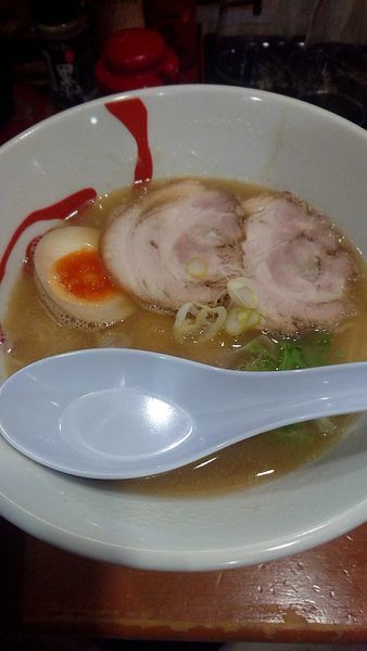 「醤油ラーメン」@爆じゅう餃子 餃点の写真