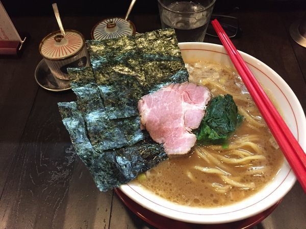 「【限定】濃厚豚骨醤油ラーメン850円+大盛100円」@まるふじ食堂の写真