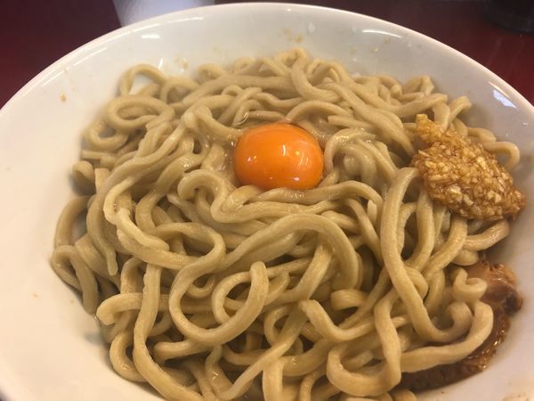 「油そば」@まぜそば油そば専門店 雷音の写真