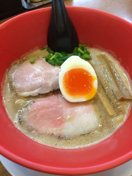 「濁とん塩ラーメン」@あいつのラーメン かたぐるま 本店の写真