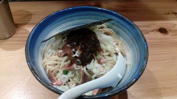 「雨の日限定魚壊まぜそば(780円)+大盛(50円)」@自家製麺 啜乱会の写真