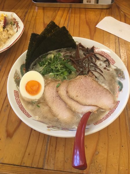 「特製ラーメン」@ろくでなしの写真