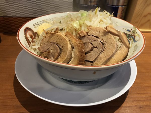 「ミニラーメン(野菜・ニンニク・カラメ)」@豚山 町田店の写真