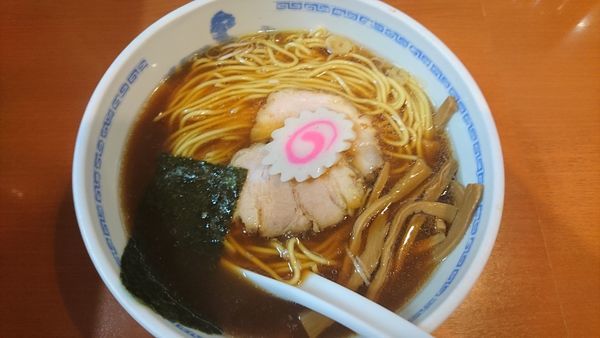 「らーめん(大盛サービス)」@たけちゃんにぼしらーめん 調布店の写真