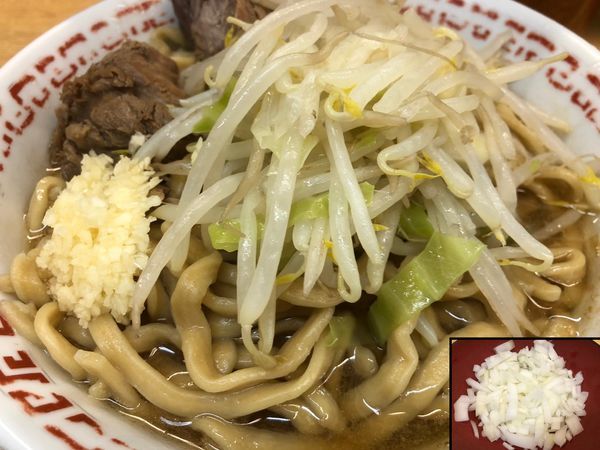 「ラーメン小＋ニンニク＋タマネギ」@ラーメン二郎 環七新新代田店の写真