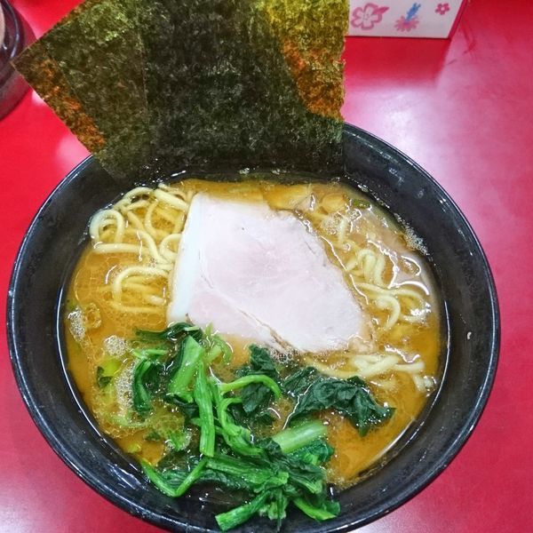 「ラーメン700　※味濃いめ」@杉田家 千葉祐光店の写真