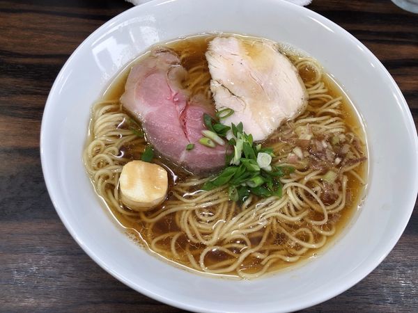 「アジ煮干しの中華そば　750円」@中華そば 梟の写真