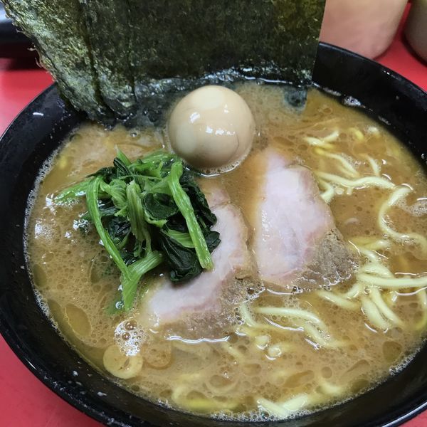 「ラーメン＋味玉」@杉田家 千葉祐光店の写真