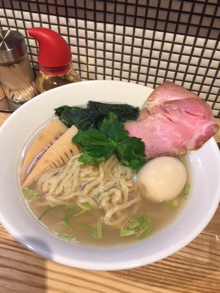 「貝塩らーめん　780円　クーポン味玉付き」@らーめん 改の写真