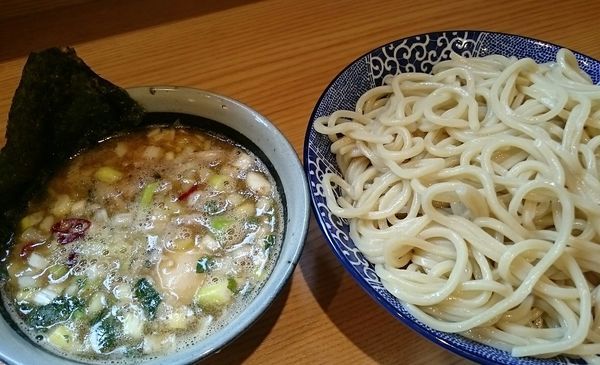 「つけ麺 中(450㌘)味玉入り」@孫作の写真