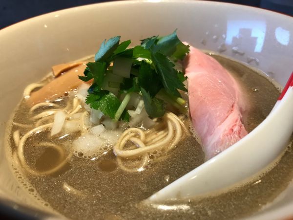 「煮干そば（白醤油）」@中華蕎麦 志の写真