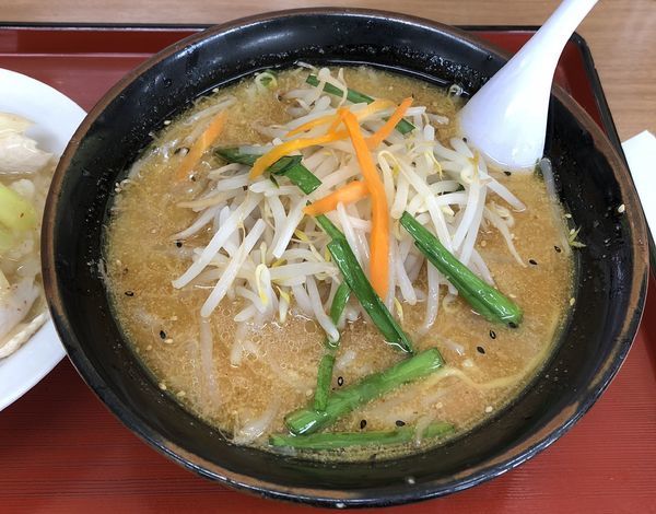 「ネギ丼ランチ（税別￥620）」@らーめん まるともの写真