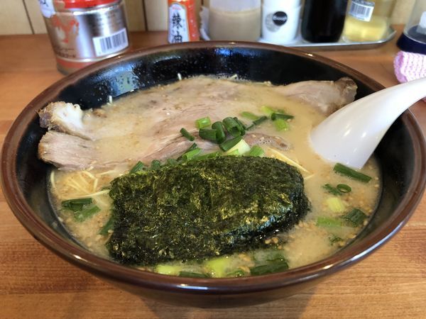 「博多ラーメン　＠５８０円」@博多ラーメン 長浜や 中村橋店の写真