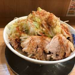 ラーメン大盛り豚2枚