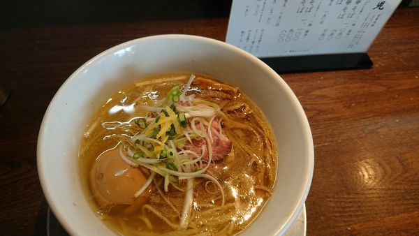 「味玉中華そば〔塩〕」@麺道 麒麟児の写真