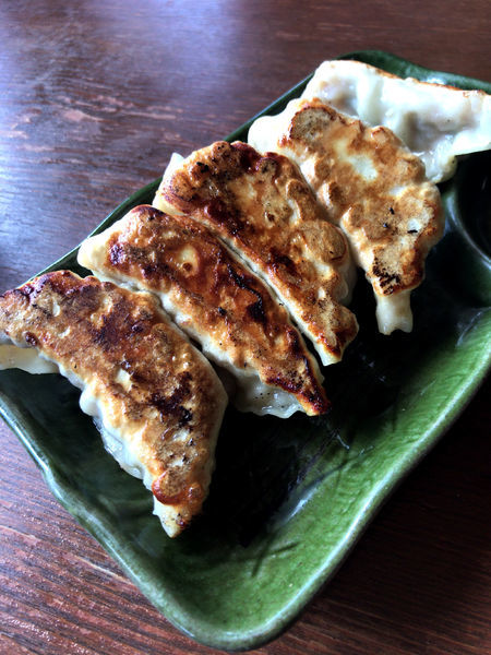 「餃子　350円」@くるくるの写真