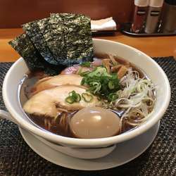 特製醤油ラーメン
