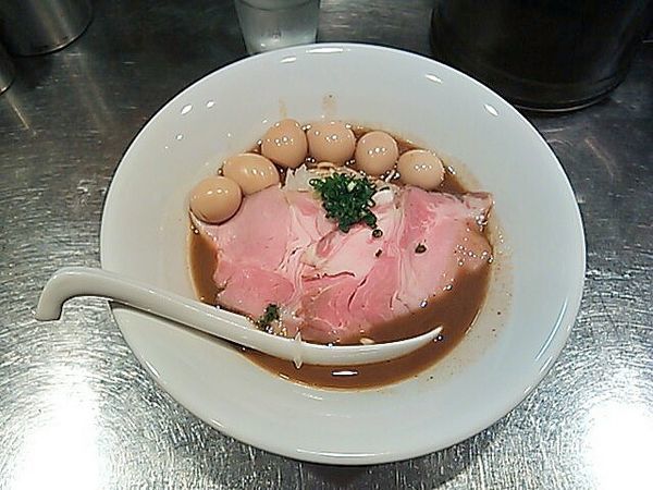 「濃厚烏賊（烏賊燻製）＋うずら」@さんじの写真