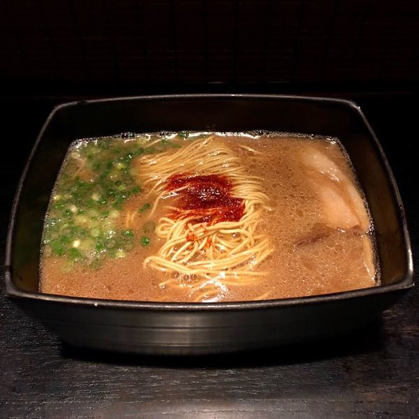 「釜だれとんこつラーメン (890円)」@一蘭 キャナルシティ博多店の写真