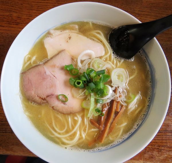 「まろやか魚介（700円）」@ラーメンひばりの写真