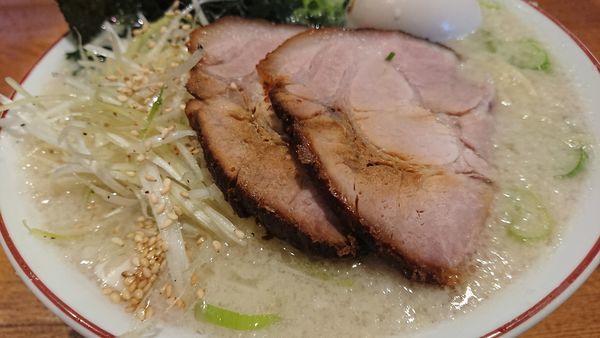 「定番」@天然豚骨ラーメン専門店 よってっ亭の写真