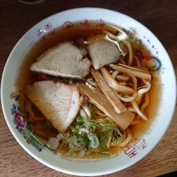 「中　700円」@丸海鳴海中華そば店の写真