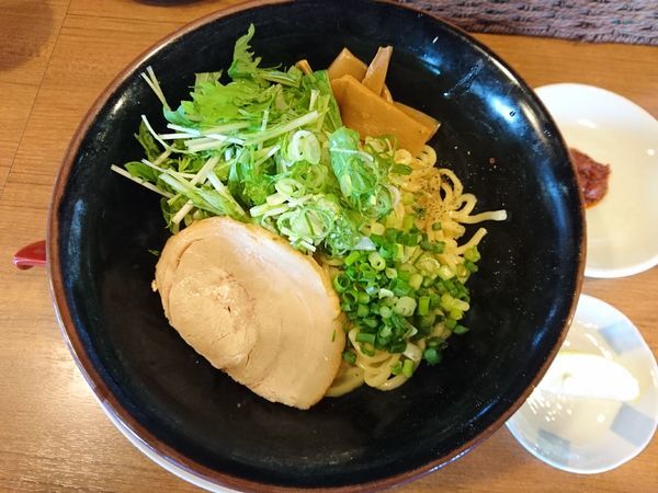 「極み鶏まぜそば（硬め）＋辛玉」@富意家の写真