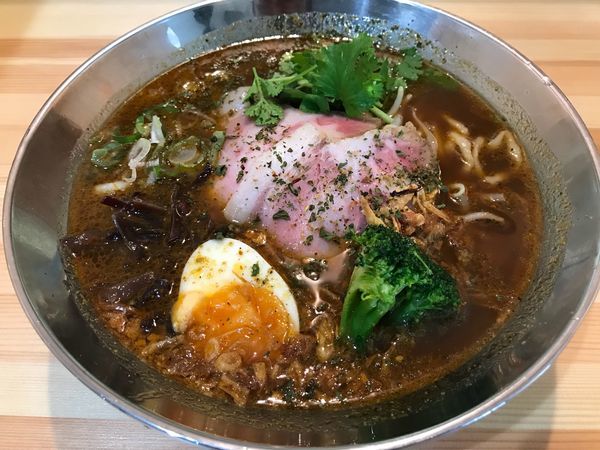 「スパイスラーメン  800円」@創作中華しぇんろんの写真