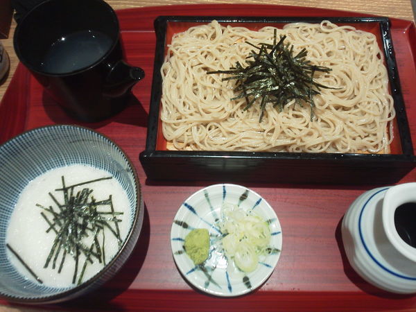 「とろろそば 800円」@いろり庵 上野店の写真