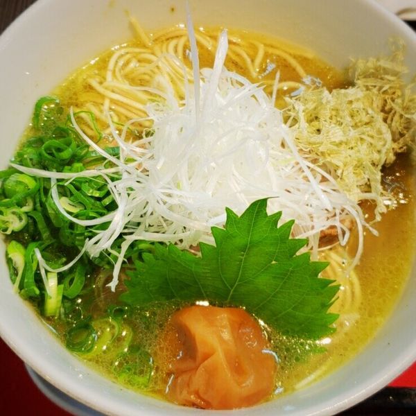 「梅塩らーめん ９００円」@柳麺 呉田-goden-の写真