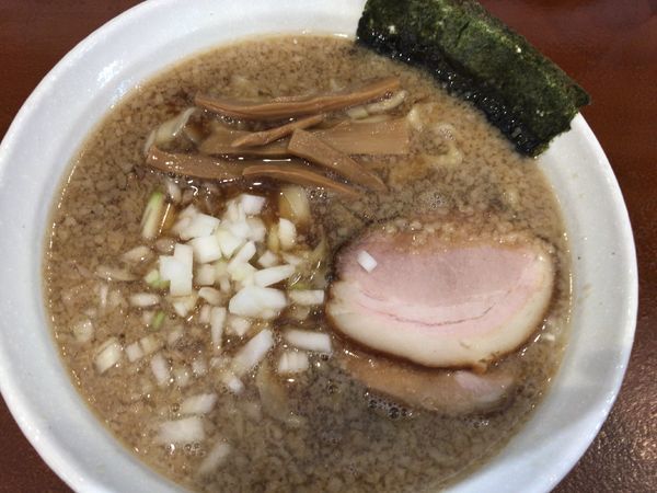 「背脂煮干しラーメン780円」@麺処いろ葉の写真