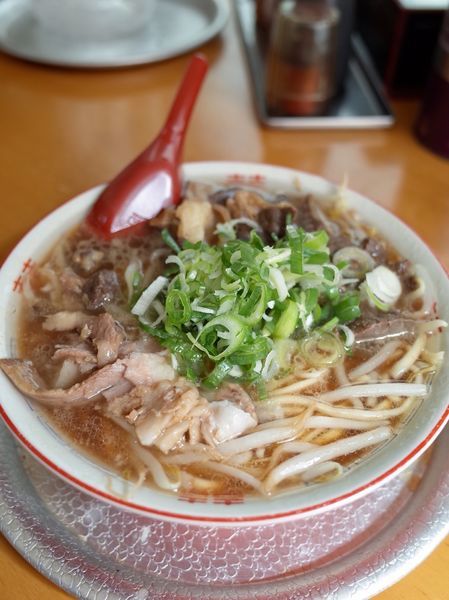 「しょ油らあめん(原文ママ)…600円＋ホルモン…200円」@丸一らあめんの写真