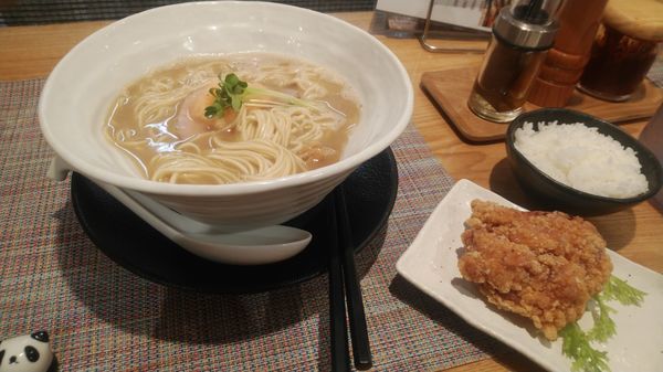 「秋刀魚ラーメン」@麺や厨の写真