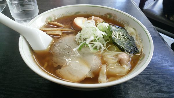「ワンタン麺味玉」@支那そば はせべの写真