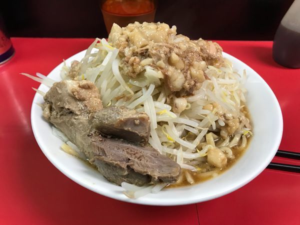 「ラーメン並 野菜チョイ増し アブラ多め」@ラーメンハイキックの写真