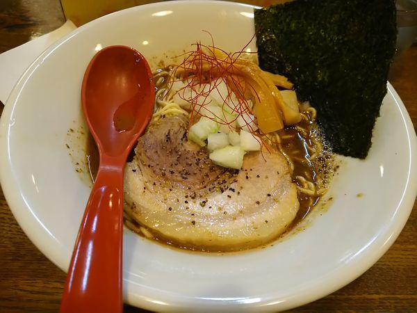 「【限定】濃厚魚介中華そば　秋刀魚乱舞　＋替玉：カタメ」@らあめん 寸八 総本店の写真