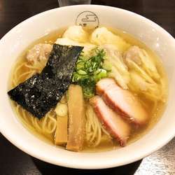 特製ワンタン麺（白だし）