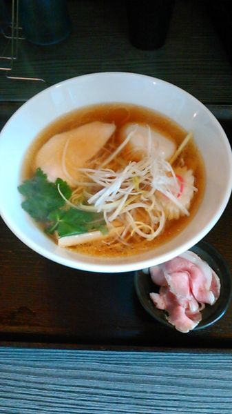 「天草大王の地鶏中華そば(正油)　780円　ラーパス特典　味玉」@麺匠えにしの写真