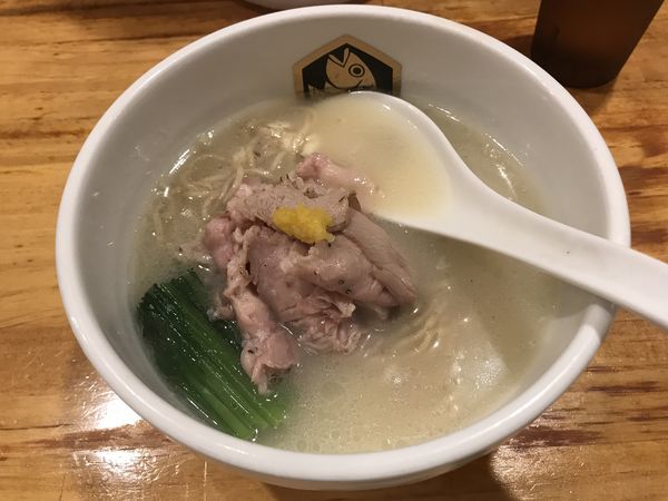 「真鯛らーめん」@真鯛らーめん 麺魚の写真