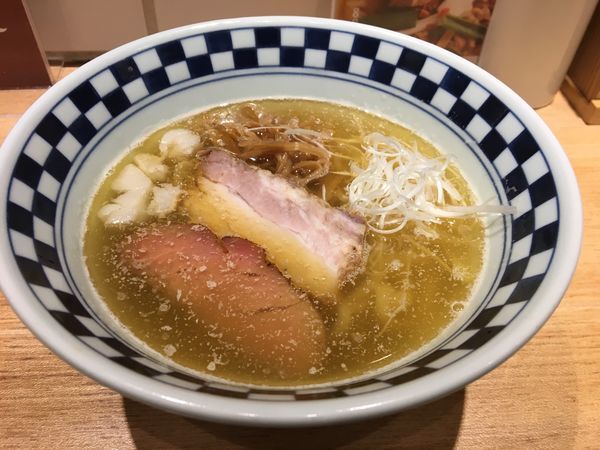 「塩煮干 小」@超多加水自家製手揉み麺 きたかた食堂の写真