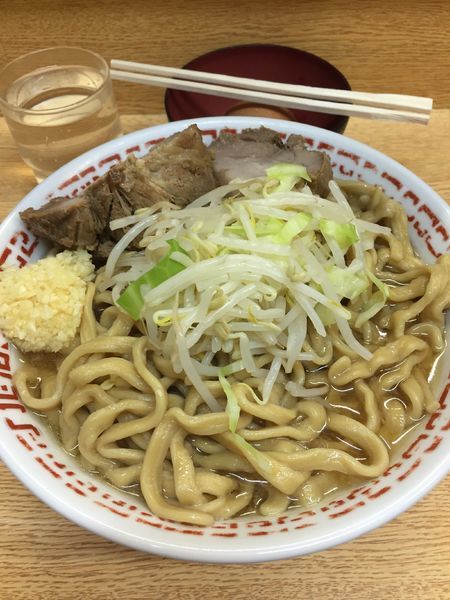 「冷ましラーメン」@ラーメン二郎 環七新新代田店の写真